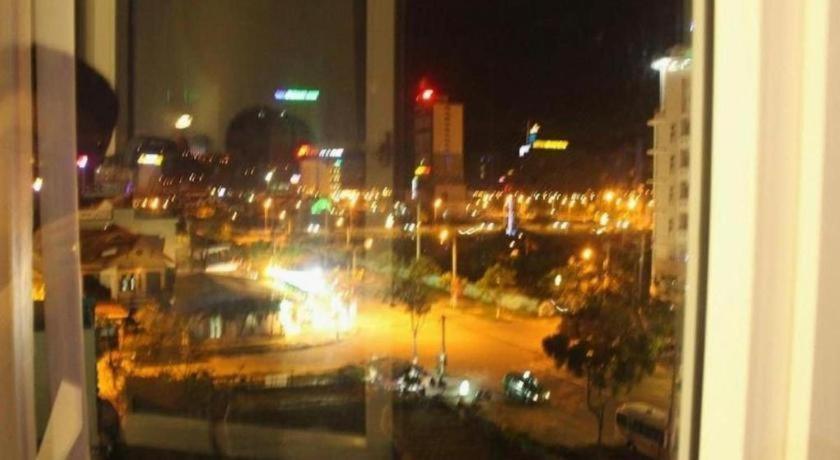 Bong Mai Motel Da Nang Buitenkant foto